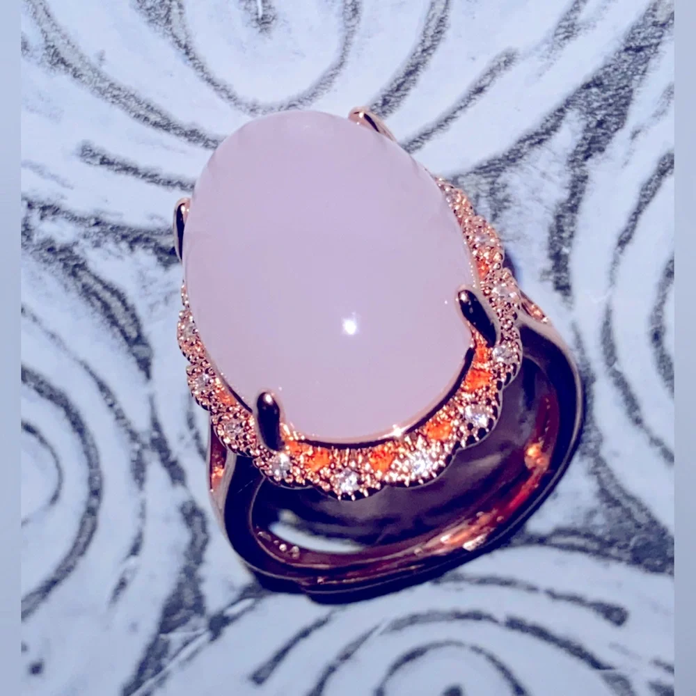 Unmarked Rose Gold Necklace/Ring Set in Glamour Pink Gold Fill-Artificial Quartz - Picture 8 of 16